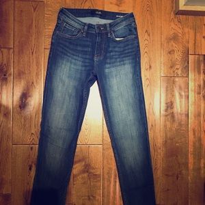 Women’s Dish Performance straight & narrow denim